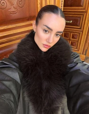 Куртка из искусственной кожи с меховым воротником- Заказать в России