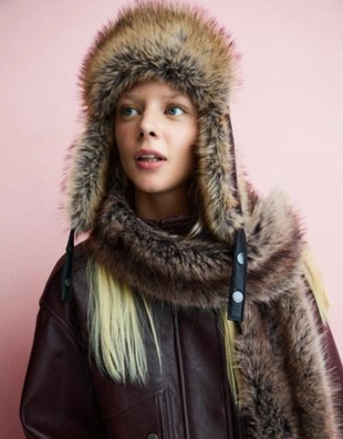 Bershka Палантин из искусственного меха