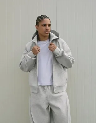 Толстовка на молнии из ткани