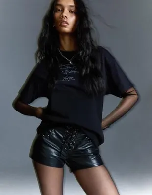 Футболка оверсайз с короткими рукавами и принтом «франкенштейн»- Заказать в России