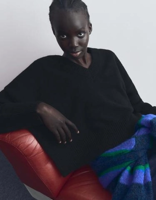 Bershka Укороченный джемпер с V-образным вырезом