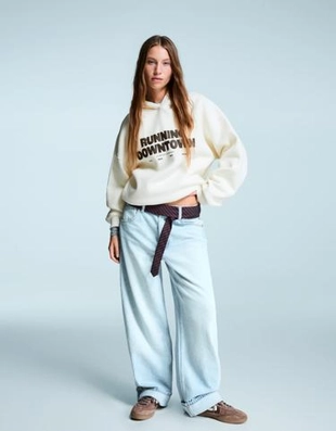 Худи оверсайз с капюшоном и принтом- Заказать в России