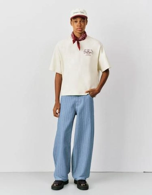 Футболка с короткими рукавами и вышивкой- Заказать в России