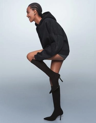 Bershka Эластичные сапоги на каблуке