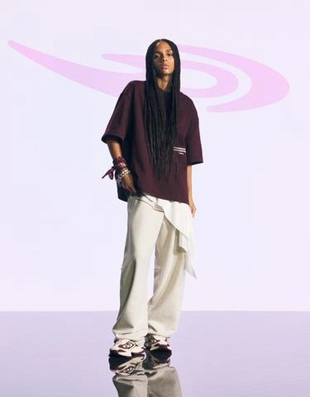 Футболка геометрического кроя с короткими рукавами и принтом OUT OF CORE- Заказать в России