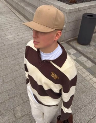 Bershka Свитер в полоску с воротником поло