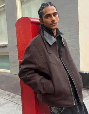 Куртка из ткани с контрастным воротником- Заказать в России