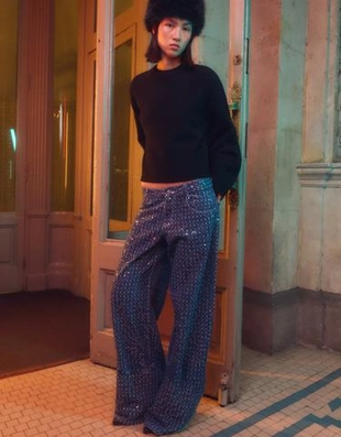 Bershka Джинсы свободного кроя с пайетками