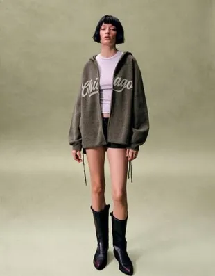 Джемпер на молнии из синели с капюшоном и принтом- Заказать в России