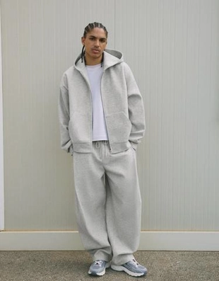 Bershka Брюки с рукавами-фонариками, защипами и вставками из ткани купить с доставкой.