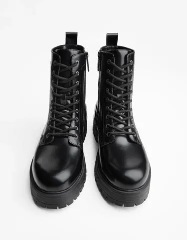 Ботильоны со шнуровкой на рифленой подошве- Заказать в России