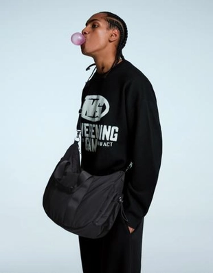 Bershka Высокотехнологичная сумка купить с доставкой.