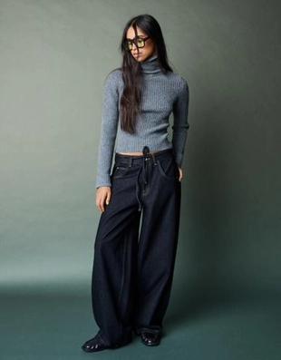 Bershka Джинсы WIDE LEG BARREL с ремнем купить с доставкой.