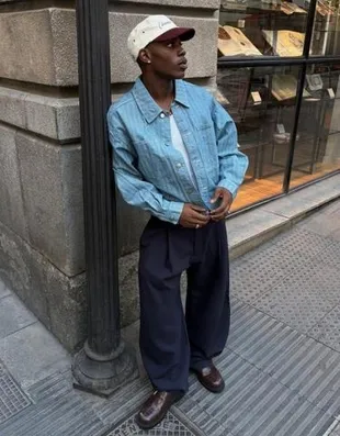 Брюки BARREL с защипами приталенного кроя