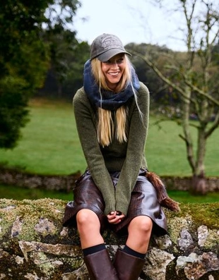 Bershka Свитер с круглым вырезом