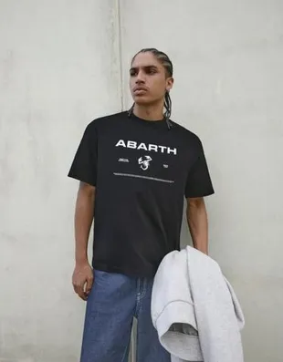 Футболка RACING ABARTH с короткими рукавами и принтом- Заказать в России