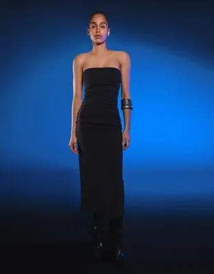 Платье миди из бенгалина с вырезом бандо