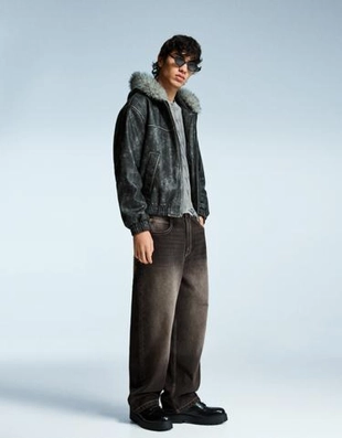 Bershka Джинсы очень широкие с заклепками