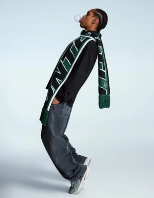 Bershka Спортивный шарф с принтом