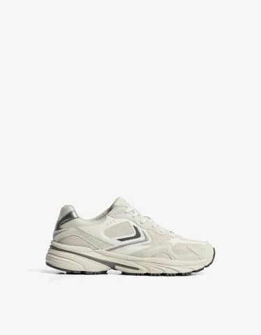 Многокомпонентные спортивные кроссовки- Заказать в России