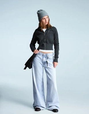 Bershka Джинсы с широкими штанинами