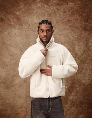 Куртка из искусственной овчины- Заказать в России