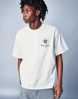 Футболка с короткими рукавами и принтом- Заказать в России