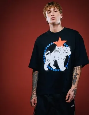 Футболка NTS NUSAR 3000 объемного кроя с короткими рукавами и принтом- Заказать в России