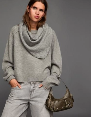 Bershka Сумка с ручкой и карманами купить с доставкой.