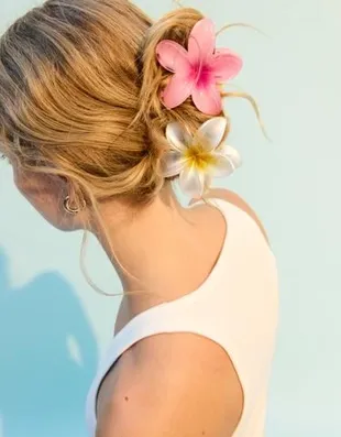 Набор из 2 заколок для волос “цветы”