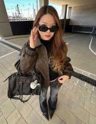 Bershka Сумка-боулинг с эффектом потертости и ремнями