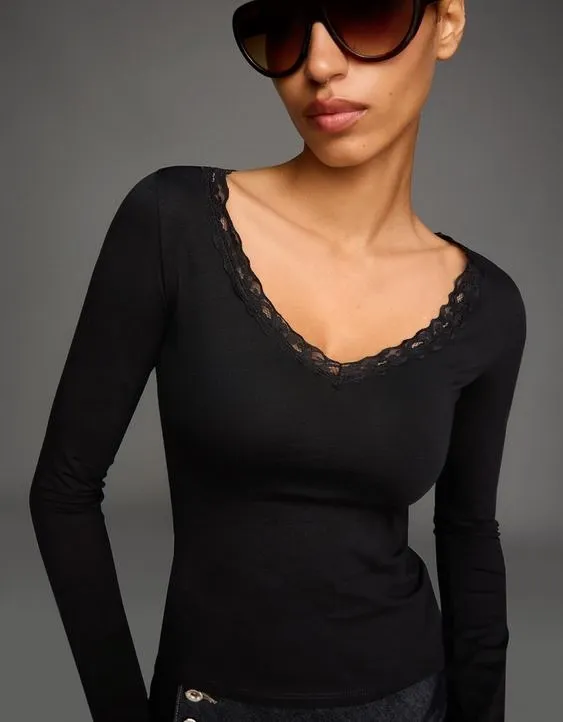 Лонгслив с кружевной отделкой- Заказать в России