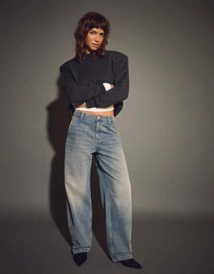 Bershka Джинсы бананы свободного кроя