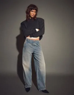 Джинсы бананы свободного кроя- Заказать в России