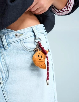 Bershka Брелок с подвеской