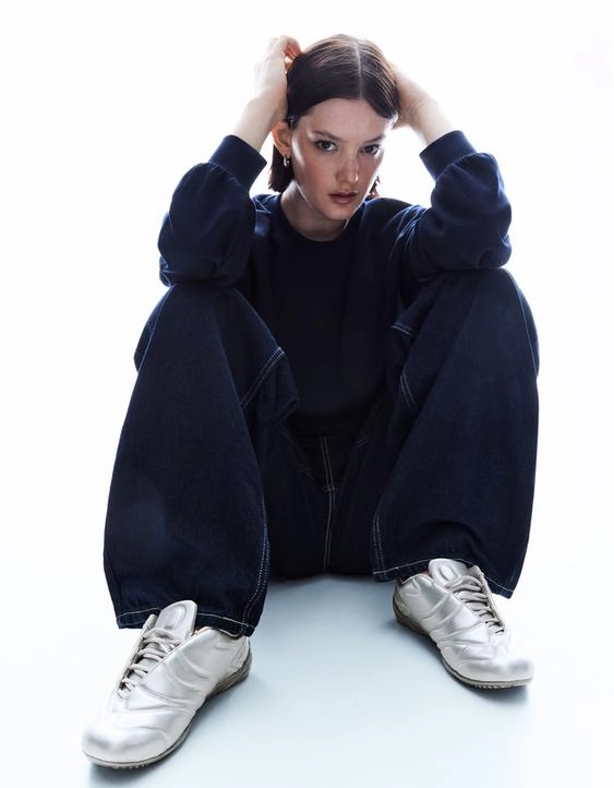 Bershka Спортивные футбольные бутсы