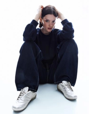 Bershka Спортивные футбольные бутсы