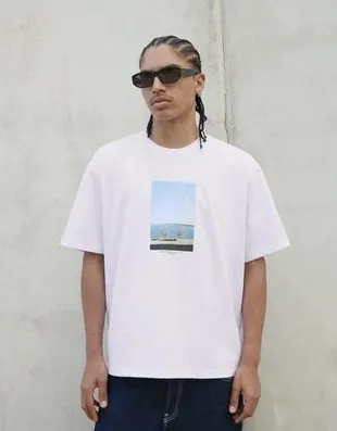 Футболка с короткими рукавами и принтом