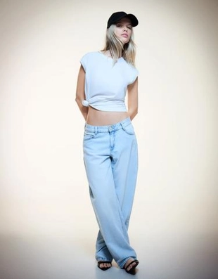 Bershka Джинсы BARREL свободного кроя купить с доставкой.