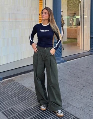 Bershka Лонгслив с принтом