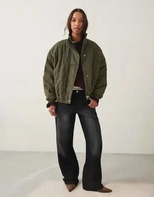 Куртка с вышивкой и узором «косы»