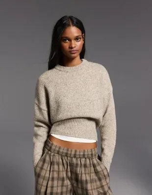 Приталенный джемпер- Заказать в России