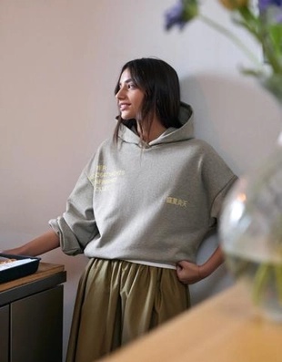 Bershka Худи с принтом