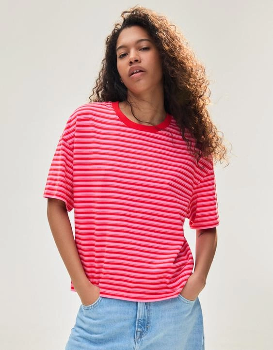 Bershka Футболка геометрического кроя в полоску