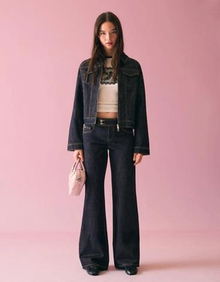 Bershka Джинсы свободного кроя с принтом купить с доставкой.