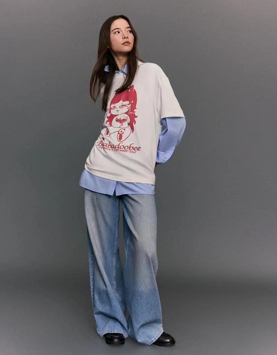 Bershka Футболка с короткими рукавами и принтом BEABADOOBEE