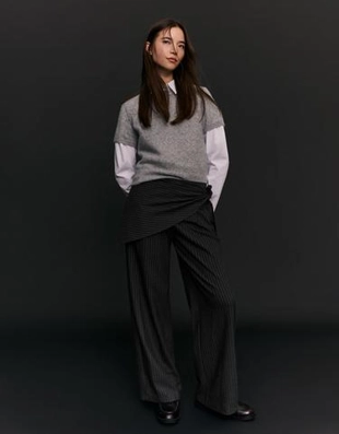 Bershka Брюки приталенного кроя с платком