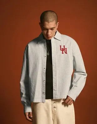 Рубашка свободного кроя с длинными рукавами и вышивкой- Заказать в России