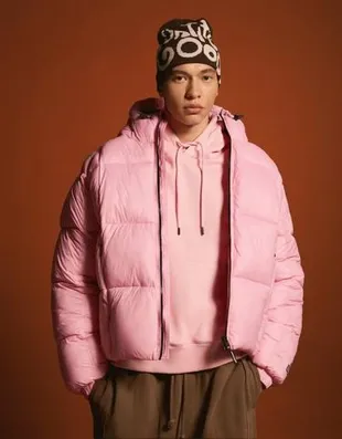 Пуховик с принтом- Заказать в России