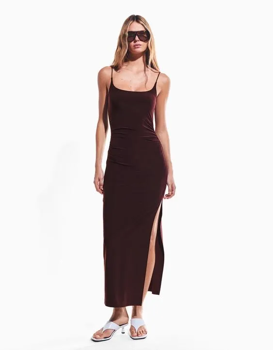 Платье миди на бретелях со сборками- Заказать в России